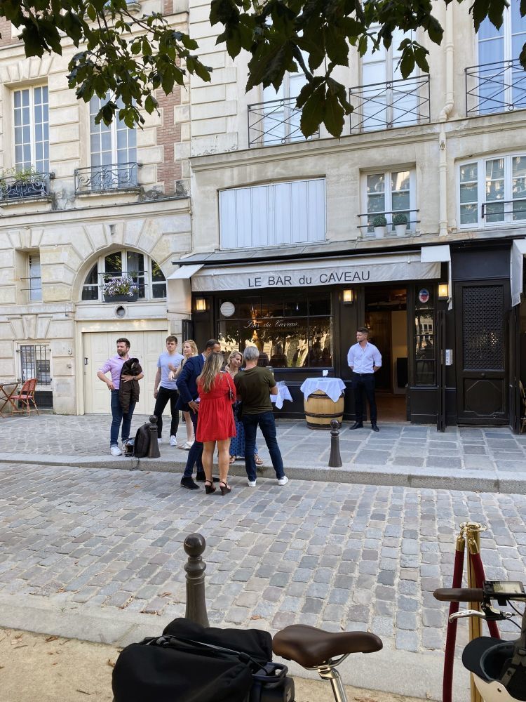 Bar du Caveau - Place Dauphine